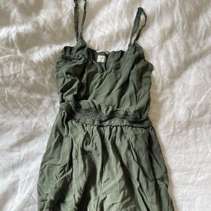 Aritzia Wilfred Irene Jumpsuit in Green (XS)